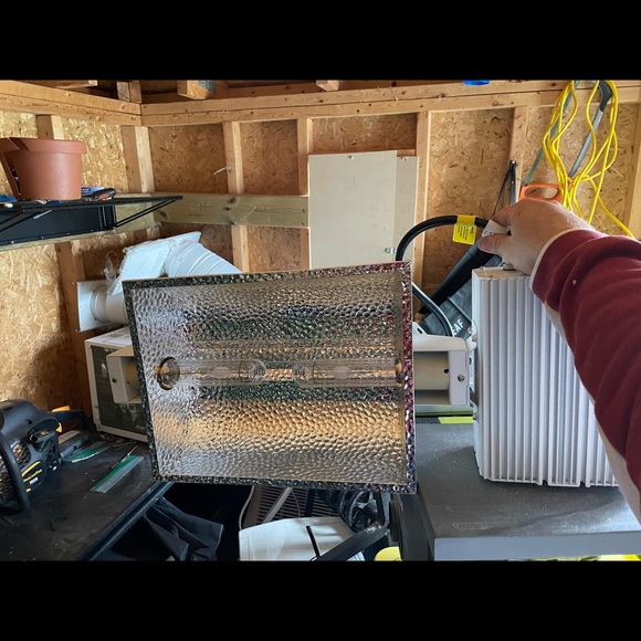 2 full sets of grow equipment - Picture 9 of 13